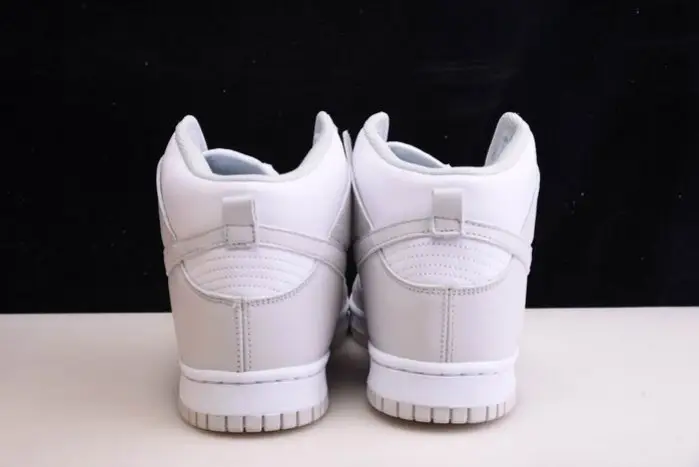 Nike Dunk  high “Vast Grey” 