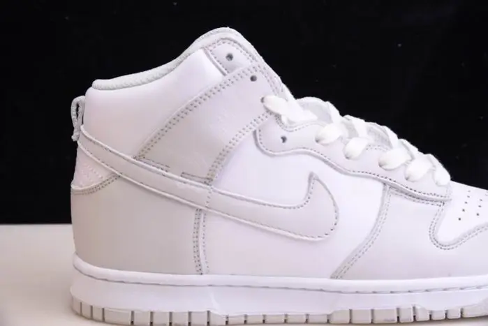 Nike Dunk  high “Vast Grey” 