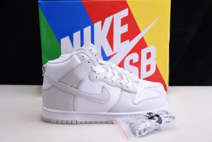 Nike Dunk  high “Vast Grey” 