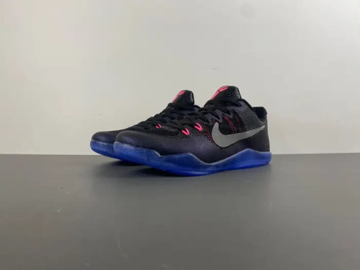 Nike Kobe 11 EM Low Invisibility Cloak 