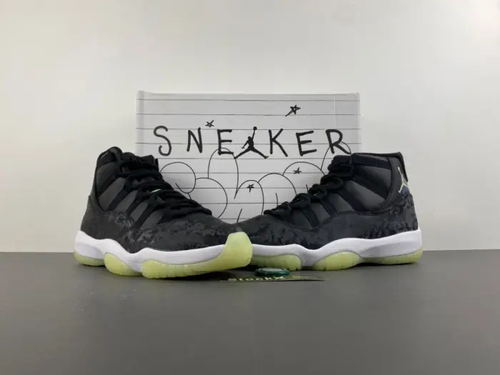 AIR Jordan 11 Retro Black Barely Volt 