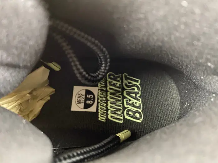 AIR Jordan 11 Retro Black Barely Volt 