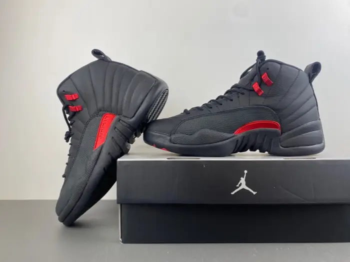 Air Jordan 12 “Bloodline” 