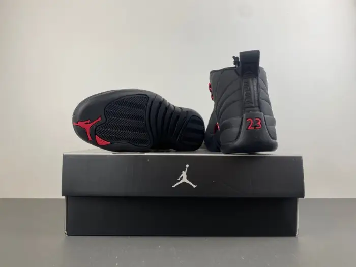 Air Jordan 12 “Bloodline” 