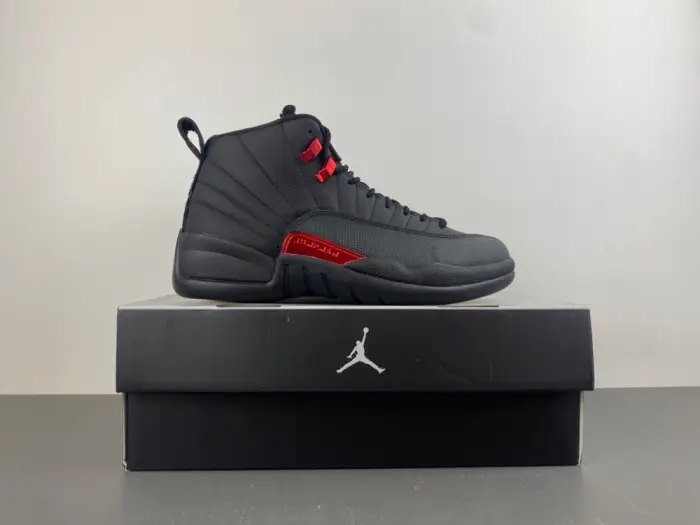 Air Jordan 12 “Bloodline” 