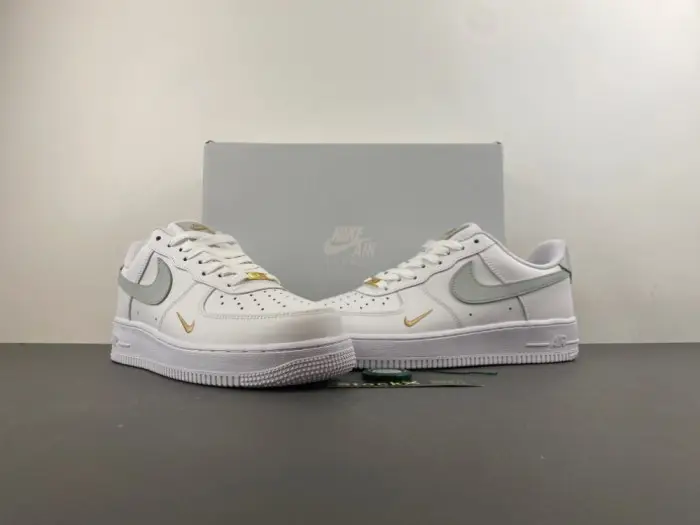 Nike Air Force 1 Low White Grey Gold 