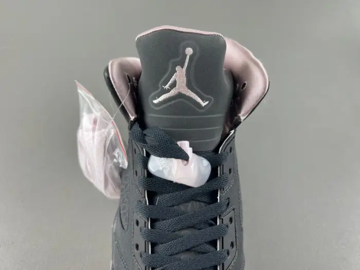 PSG x Air Jordan 5 “Off Noir” 