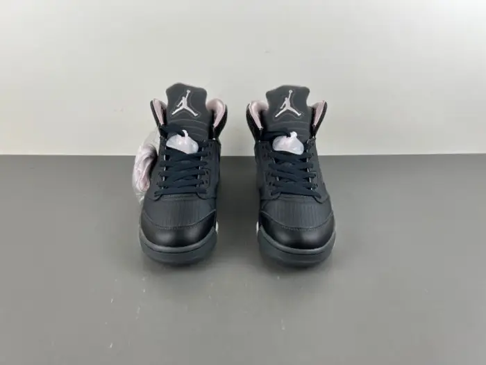 PSG x Air Jordan 5 “Off Noir” 