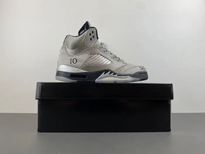Air Jordan 5 Wings 