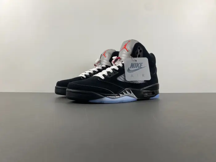 Air Jordan 5 “Black Metallic Reimagined” 
