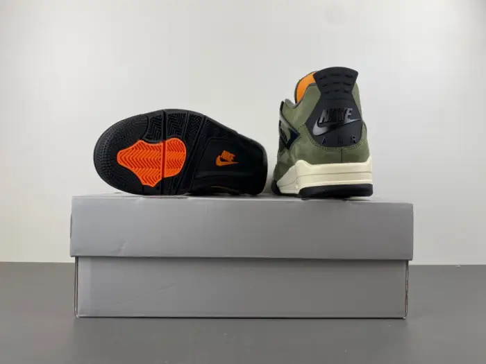 AIR Jordan 4 Retro OG SP Undefeated (2025) 