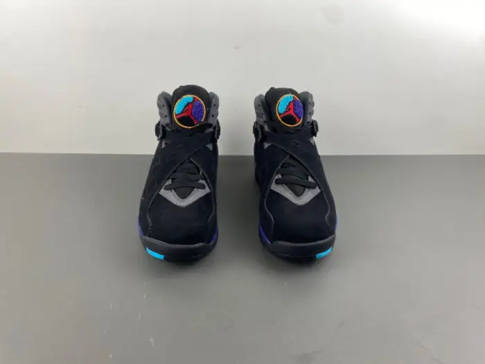 Air Jordan 8 Retro Aqua (2025) 