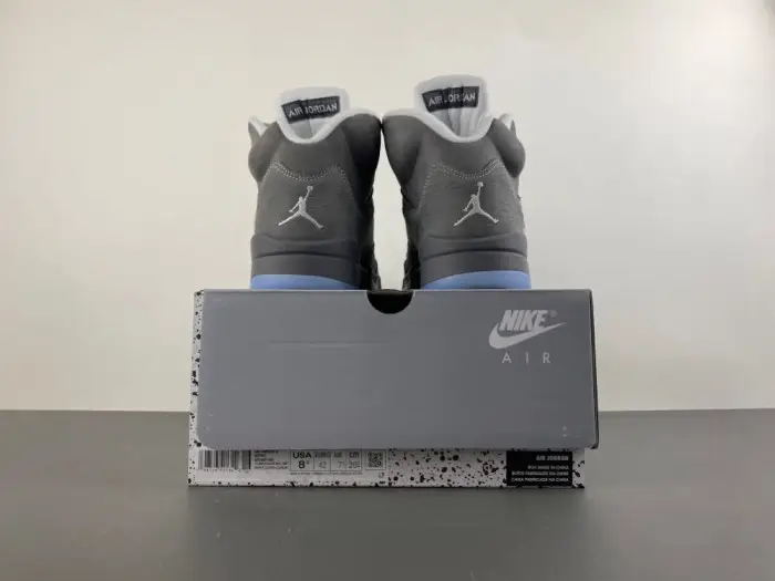 AIR Jordan 5 Retro Wolf Grey 