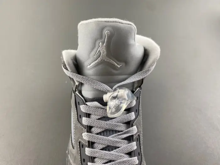 AIR Jordan 5 Retro Wolf Grey 