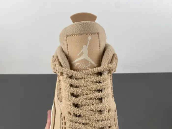 Air Jordan 4 “Cozy Girl” (2025) 