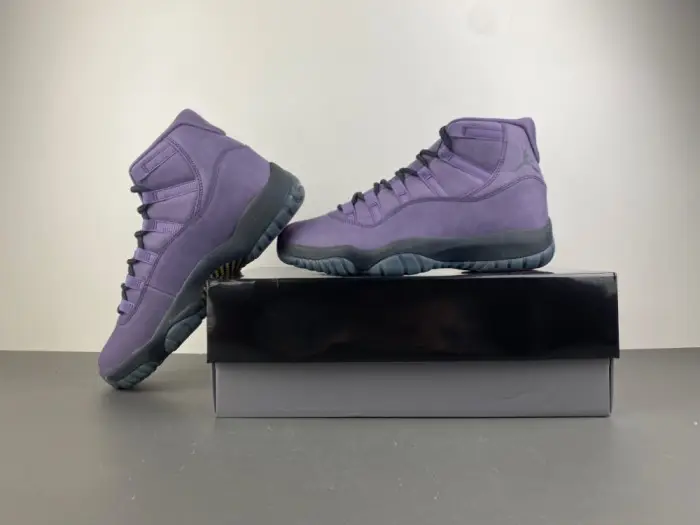 Air Jordan 11 Mojave 