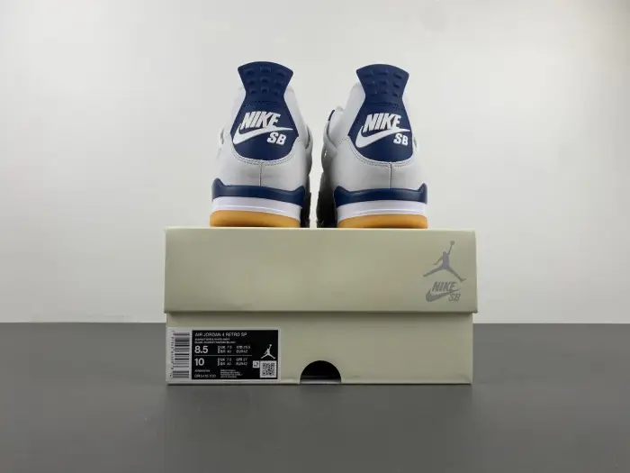Air Jordan 4 Retro SB Navy 