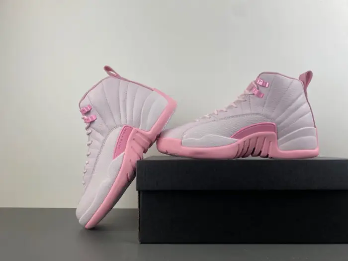 Air Jordan 12 Retro Pearl Pink 