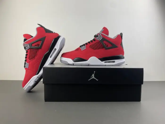 Air Jordan 4 Retro Toro Bravo (2026) 