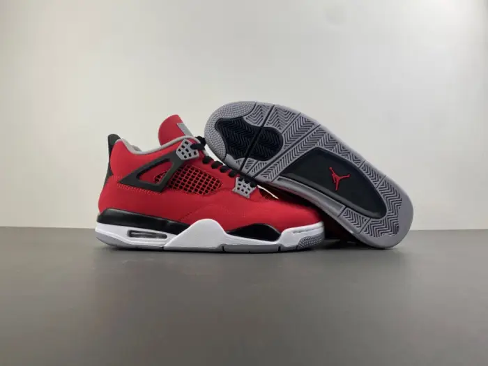 Air Jordan 4 Retro Toro Bravo (2026) 