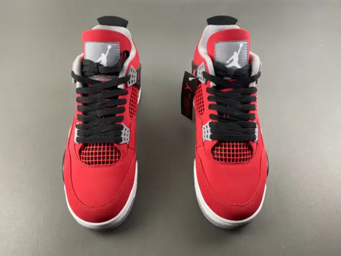 Air Jordan 4 Retro Toro Bravo (2026) 