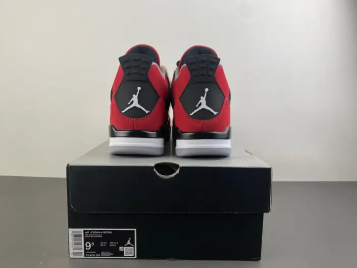 Air Jordan 4 Retro Toro Bravo (2026) 